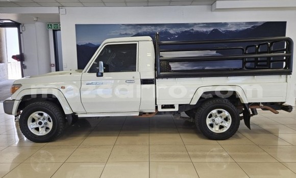 Buy Used Toyota Land Cruiser Other Car in Maputo in Maputo Buy Used Toyota Land Cruiser Other Car in Maputo in Maputo