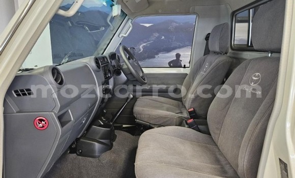 Buy Used Toyota Land Cruiser Other Car in Maputo in Maputo Buy Used Toyota Land Cruiser Other Car in Maputo in Maputo