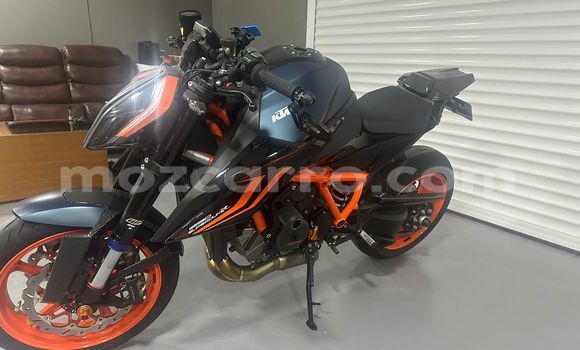 Comprar Usado KTM SuperDuke Preto Moto em Maputo em Maputo