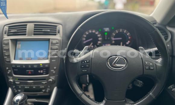 Nunua Ilio tumika Lexus IS Nyeupe Gari ndani ya Maputo nchini Maputo Nunua Ilio tumika Lexus IS Nyeupe Gari ndani ya Maputo nchini Maputo