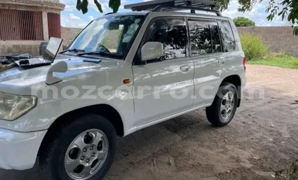 Buy Used Mitsubishi Pajero iO White Car in Maputo in Maputo Buy Used Mitsubishi Pajero iO White Car in Maputo in Maputo