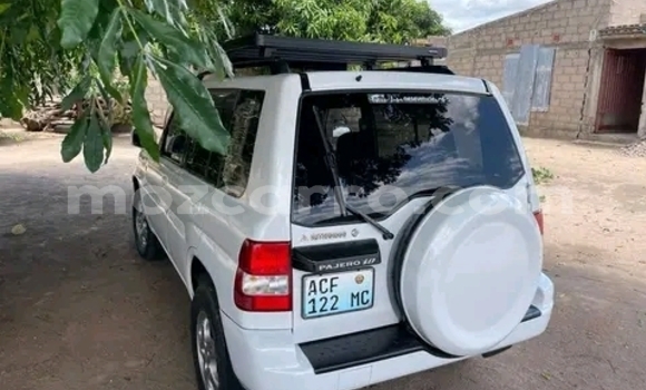 Buy Used Mitsubishi Pajero iO White Car in Maputo in Maputo Buy Used Mitsubishi Pajero iO White Car in Maputo in Maputo