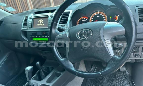 Comprar Usado Toyota Hilux Branco Carro em Maputo em Maputo Comprar Usado Toyota Hilux Branco Carro em Maputo em Maputo