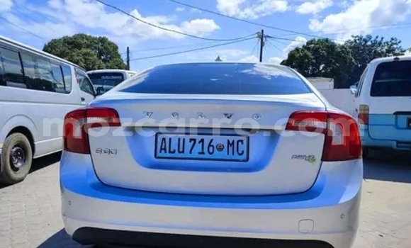 Buy Used Volvo S60 Other Car in Maputo in Maputo Buy Used Volvo S60 Other Car in Maputo in Maputo