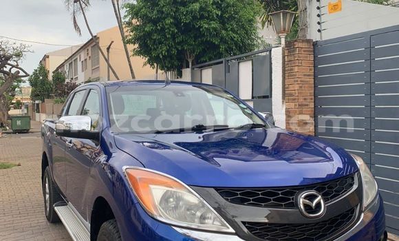 Nunua Ilio tumika Mazda BT-50 Bluu Gari ndani ya Maputo nchini Maputo Nunua Ilio tumika Mazda BT-50 Bluu Gari ndani ya Maputo nchini Maputo