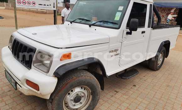 Comprar Usado Mahindra Bolero Branco Carro em Maputo em Maputo
