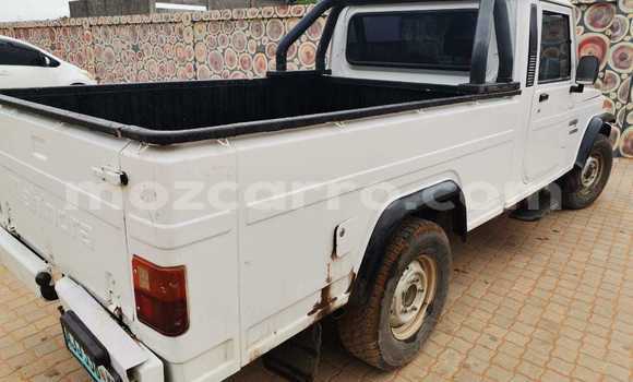 Buy Used Mahindra Bolero White Car in Maputo in Maputo Buy Used Mahindra Bolero White Car in Maputo in Maputo