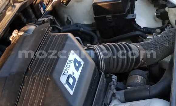 Comprar Usado Toyota RAV4 Branco Carro em Maputo em Maputo Comprar Usado Toyota RAV4 Branco Carro em Maputo em Maputo