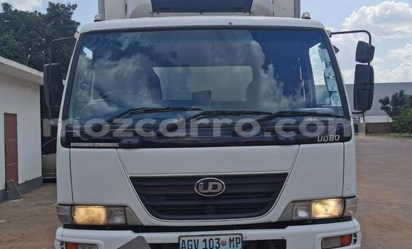 Tenga Itsva Nissan Stagea Chena Mota in Maputo in Maputo Tenga Itsva Nissan Stagea Chena Mota in Maputo in Maputo