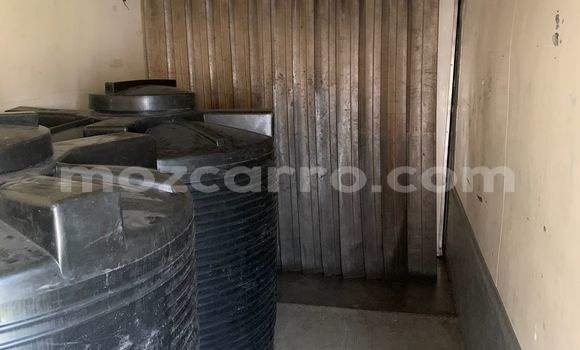 Tenga Itsva Nissan Stagea Chena Mota in Maputo in Maputo Tenga Itsva Nissan Stagea Chena Mota in Maputo in Maputo