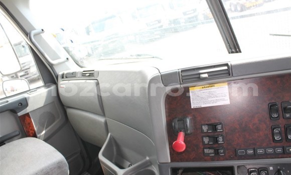 Buy Used DAF CF White Truck in Maputo in Maputo Buy Used DAF CF White Truck in Maputo in Maputo
