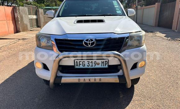 Buy Used Toyota Hilux White Car in Maputo in Maputo Buy Used Toyota Hilux White Car in Maputo in Maputo