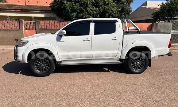 Buy Used Toyota Hilux White Car in Maputo in Maputo Buy Used Toyota Hilux White Car in Maputo in Maputo