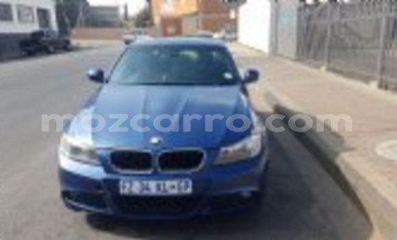 Comprar Usado BMW 3-Series Azul Carro em Maputo em Maputo