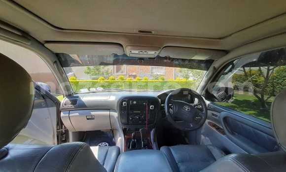 Nunua Ilio tumika Toyota Land Cruiser Bluu Gari ndani ya Maputo nchini Maputo Nunua Ilio tumika Toyota Land Cruiser Bluu Gari ndani ya Maputo nchini Maputo