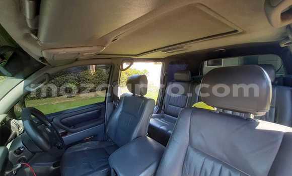 Nunua Ilio tumika Toyota Land Cruiser Bluu Gari ndani ya Maputo nchini Maputo Nunua Ilio tumika Toyota Land Cruiser Bluu Gari ndani ya Maputo nchini Maputo