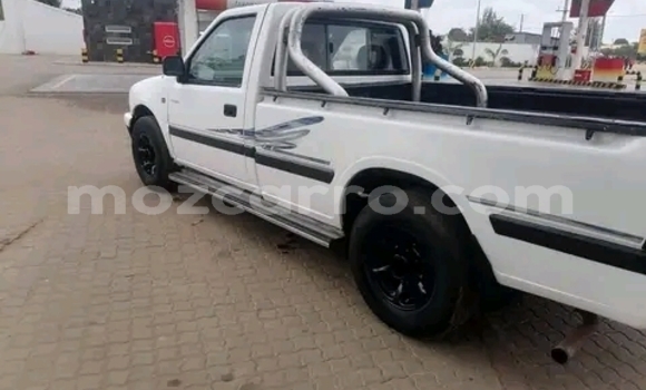 Buy Used Isuzu KB White Car in Maputo in Maputo Buy Used Isuzu KB White Car in Maputo in Maputo