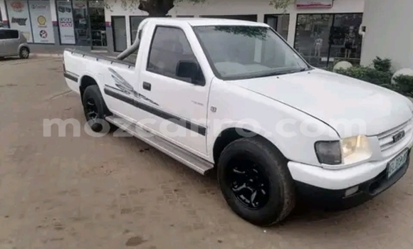 Buy Used Isuzu KB White Car in Maputo in Maputo Buy Used Isuzu KB White Car in Maputo in Maputo