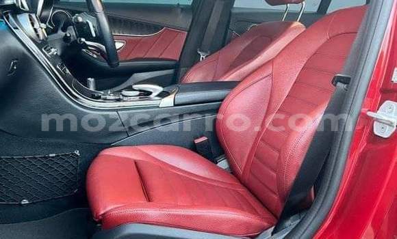 Comprar Usado Mercedes-Benz C250 coupe De outros Carro em Maputo em Maputo Comprar Usado Mercedes-Benz C250 coupe De outros Carro em Maputo em Maputo