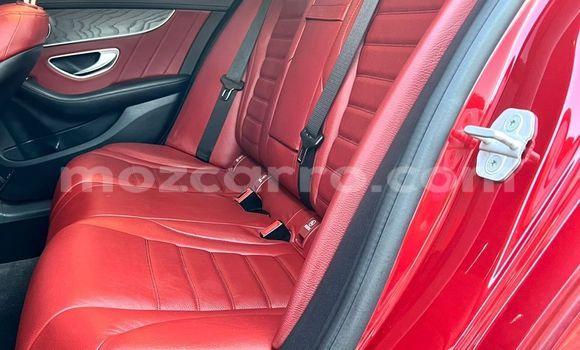 Comprar Usado Mercedes-Benz C-Classe Vermelho Carro em Maputo em Maputo Comprar Usado Mercedes-Benz C-Classe Vermelho Carro em Maputo em Maputo