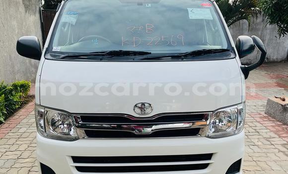 Comprar Usado Toyota Hiace Branco Carro em Maputo em Maputo Comprar Usado Toyota Hiace Branco Carro em Maputo em Maputo