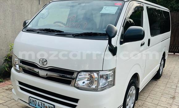 Comprar Usado Toyota Hiace Branco Carro em Maputo em Maputo Comprar Usado Toyota Hiace Branco Carro em Maputo em Maputo