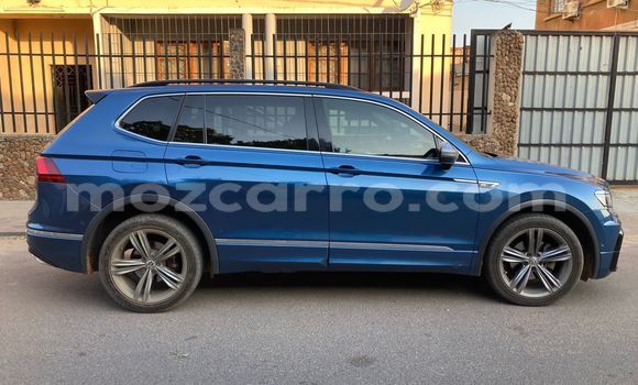 Nunua Ilio tumika Volkswagen Tiguan Bluu Gari ndani ya Maputo nchini Maputo Nunua Ilio tumika Volkswagen Tiguan Bluu Gari ndani ya Maputo nchini Maputo