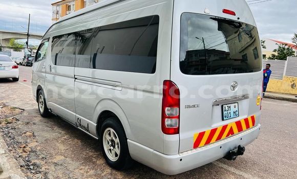 Buy Used Toyota Hiace Other Car in Maputo in Maputo Buy Used Toyota Hiace Other Car in Maputo in Maputo