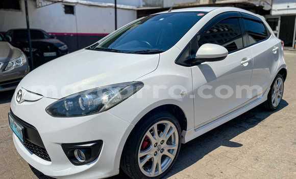 Buy Used Mazda Demio White Car in Maputo in Maputo Buy Used Mazda Demio White Car in Maputo in Maputo