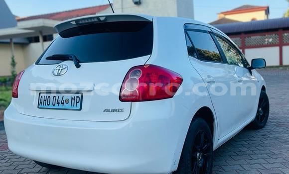 Buy Used Toyota Auris White Car in Maputo in Maputo Buy Used Toyota Auris White Car in Maputo in Maputo