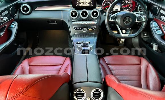Nunua Ilio tumika Mercedes-Benz C-Classe Nyekundu Gari ndani ya Maputo nchini Maputo Nunua Ilio tumika Mercedes-Benz C-Classe Nyekundu Gari ndani ya Maputo nchini Maputo