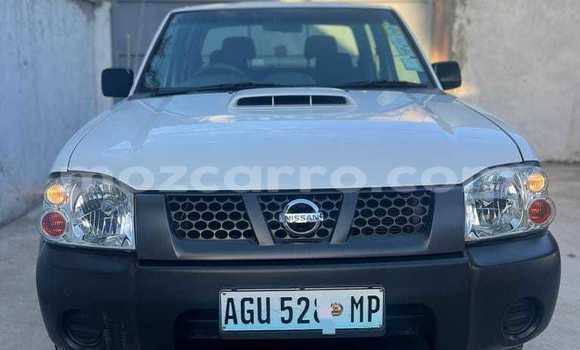 Comprar Usado Nissan Hardbody Branco Carro em Maputo em Maputo Comprar Usado Nissan Hardbody Branco Carro em Maputo em Maputo