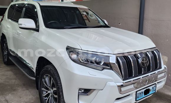 Comprar Usado Toyota Prado Branco Carro em Maputo em Maputo