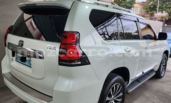 Comprar Usado Toyota Prado Branco Carro em Maputo em Maputo Comprar Usado Toyota Prado Branco Carro em Maputo em Maputo