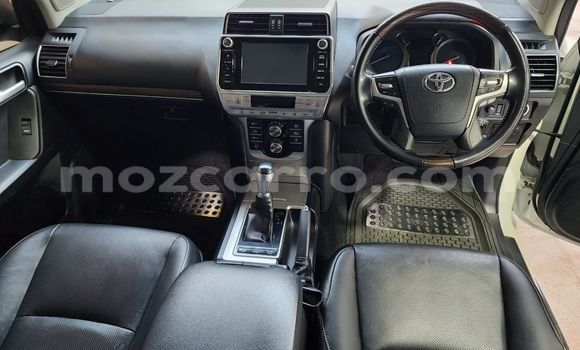 Comprar Usado Toyota Prado Branco Carro em Maputo em Maputo Comprar Usado Toyota Prado Branco Carro em Maputo em Maputo