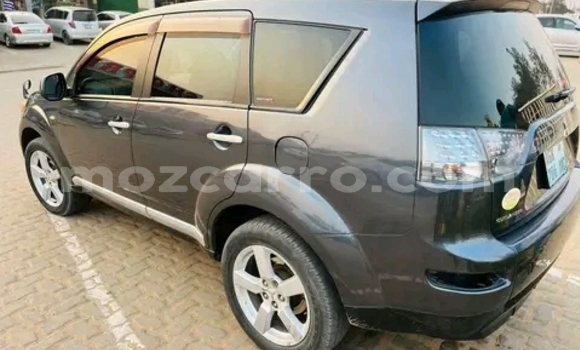 Tenga Tsaru Mitsubishi Outlander Zvimwe Mota in Maputo in Maputo Tenga Tsaru Mitsubishi Outlander Zvimwe Mota in Maputo in Maputo