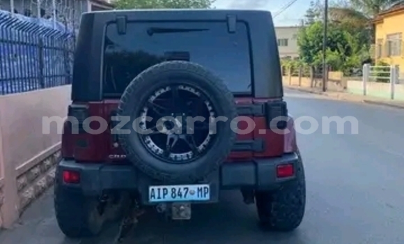 Tenga Tsaru Jeep Wrangler Tsvuku Mota in Maputo in Maputo Tenga Tsaru Jeep Wrangler Tsvuku Mota in Maputo in Maputo