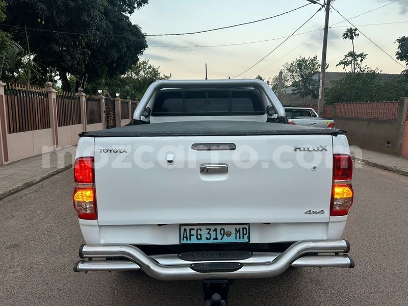 Big with watermark toyota hilux maputo maputo 18619