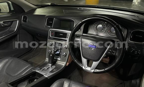 Buy Used Volvo S60 White Car in Maputo in Maputo Buy Used Volvo S60 White Car in Maputo in Maputo