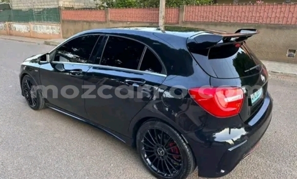 Comprar Usado Mercedes-Benz A200 Preto Carro em Maputo em Maputo Comprar Usado Mercedes-Benz A200 Preto Carro em Maputo em Maputo