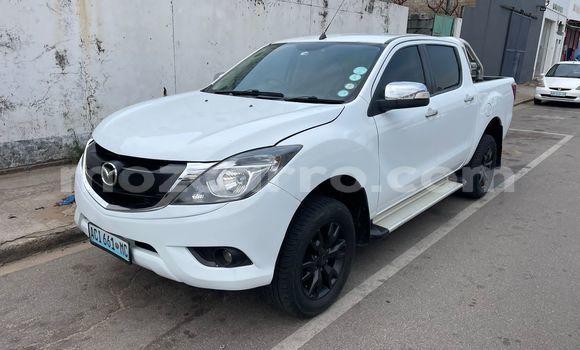 Comprar Usado Mazda BT-50 Branco Carro em Maputo em Maputo Comprar Usado Mazda BT-50 Branco Carro em Maputo em Maputo