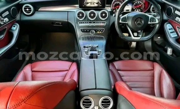 Nunua Ilio tumika Mercedes-Benz C250 coupe Nyekundu Gari ndani ya Maputo nchini Maputo Nunua Ilio tumika Mercedes-Benz C250 coupe Nyekundu Gari ndani ya Maputo nchini Maputo