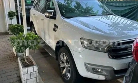 Comprar Usado Ford Everest De outros Carro em Maputo em Maputo Comprar Usado Ford Everest De outros Carro em Maputo em Maputo