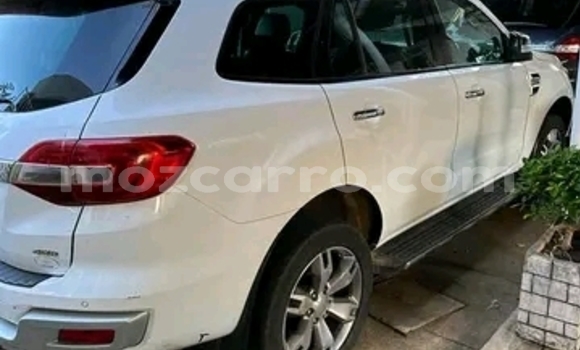 Comprar Usado Ford Everest De outros Carro em Maputo em Maputo Comprar Usado Ford Everest De outros Carro em Maputo em Maputo
