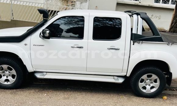 Buy Used Mazda BT-50 White Car in Maputo in Maputo Buy Used Mazda BT-50 White Car in Maputo in Maputo