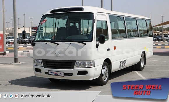 Nunua Imported Toyota Coaster Nyeupe Gari ndani ya Import - Dubai nchini Cabo Delgado Nunua Imported Toyota Coaster Nyeupe Gari ndani ya Import - Dubai nchini Cabo Delgado