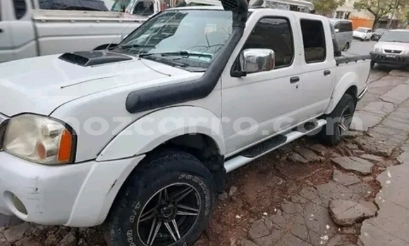 Buy Used Nissan Hardbody White Car in Maputo in Maputo Buy Used Nissan Hardbody White Car in Maputo in Maputo