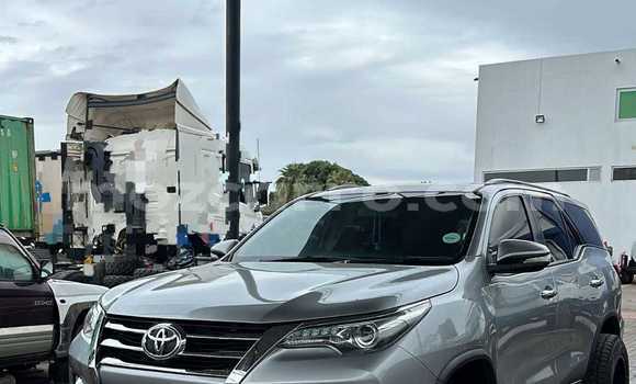 Comprar Usado Toyota Fortuner De outros Carro em Maputo em Maputo Comprar Usado Toyota Fortuner De outros Carro em Maputo em Maputo