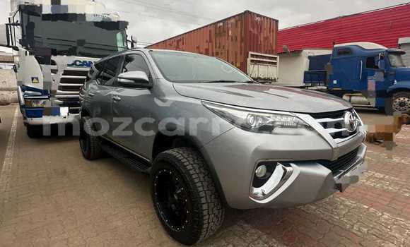 Comprar Usado Toyota Fortuner De outros Carro em Maputo em Maputo Comprar Usado Toyota Fortuner De outros Carro em Maputo em Maputo