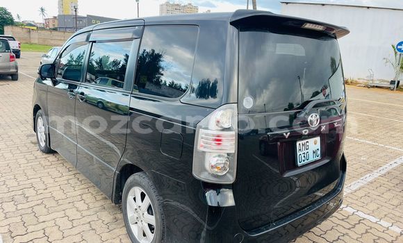 Nunua Ilio tumika Toyota Voxy Nyeusi Gari ndani ya Maputo nchini Maputo Nunua Ilio tumika Toyota Voxy Nyeusi Gari ndani ya Maputo nchini Maputo